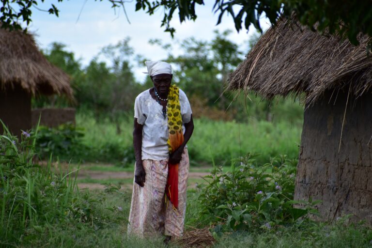 Setki kobiet oskarżonych o czary. Najnowszy raport dot. Ghany