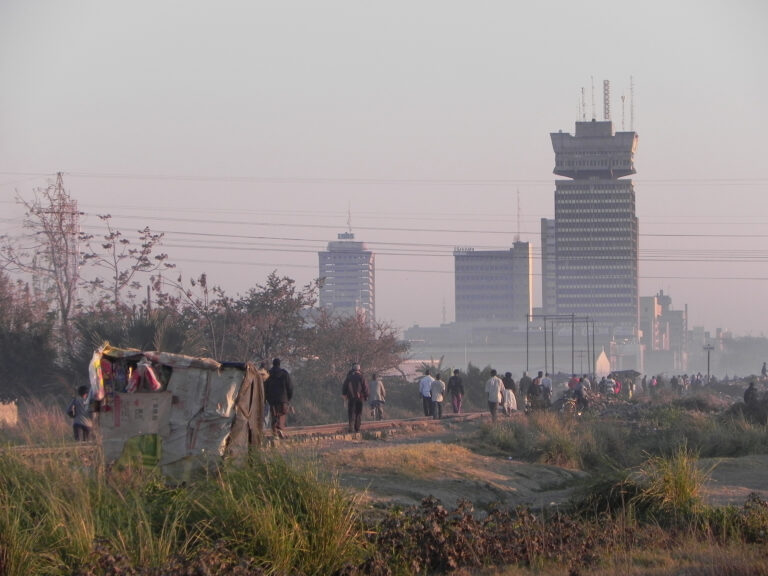 Dzieci Afryki – czy ktoś usłyszy? List z misji z sierpnia 2006 roku.